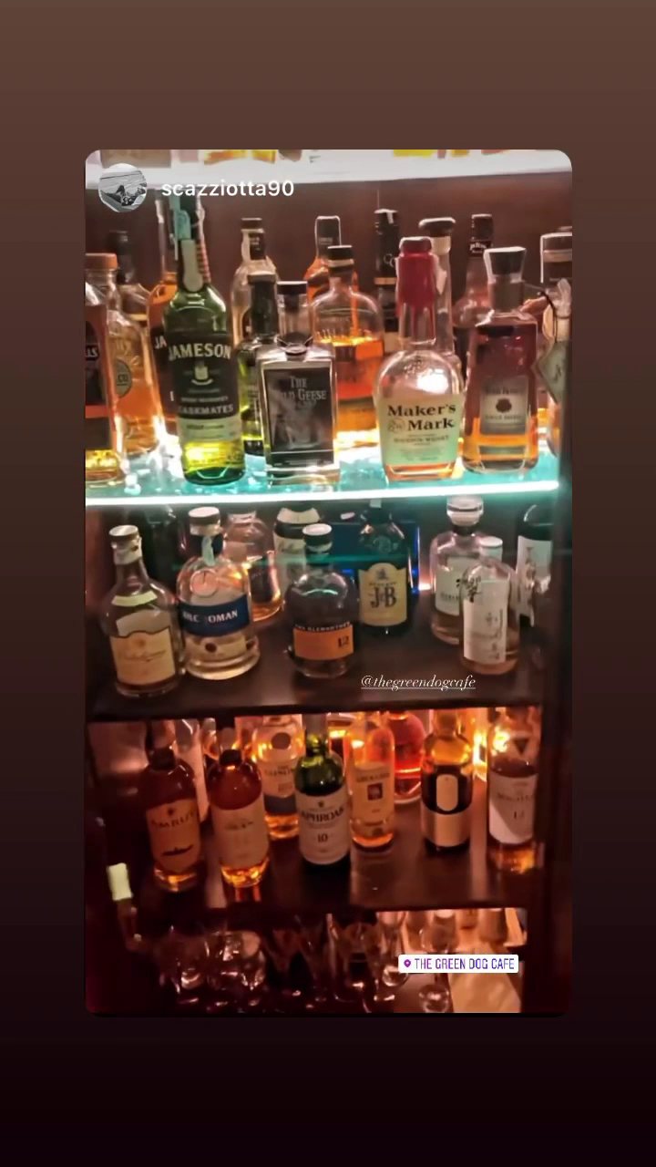 Más de 70 whiskys